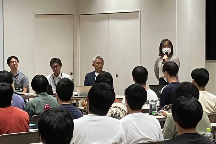 浜松未来総合専門学校様で演習課題の最終成果発表会が行われました